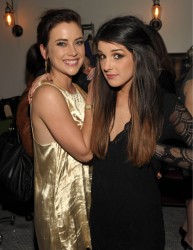 Shenae Grimes シェネイ・グライムス