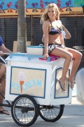 Ashley Tisdale アシュレイ・ティスデイル