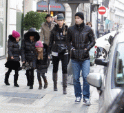 1a833456021210.gif