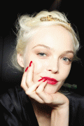 fbdbdd57588840.gif