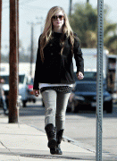 Avril Lavigne Canadian TV Commerical