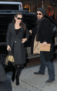 Angelina Jolie (Анджелина Джоли) - Страница 2 B84d0e62670659