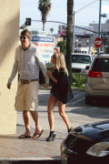5bc74266130051.gif