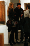 5ca6b569210906.gif